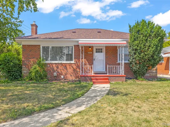 22405 Piper Ave, Eastpointe, MI 48021