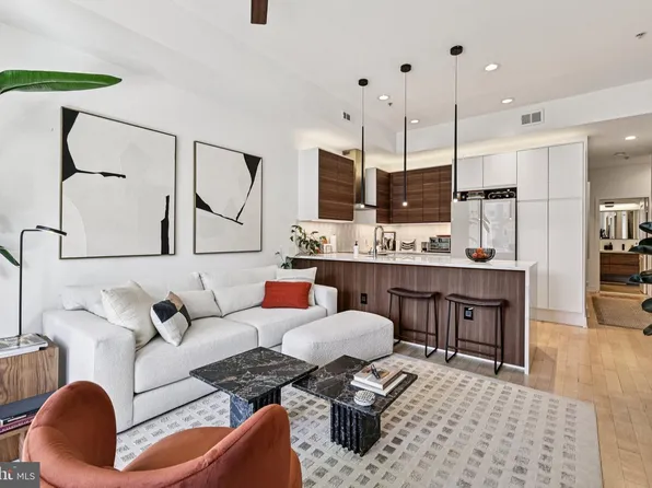 1328 Maryland Ave NE APT 2, Washington, DC 20002