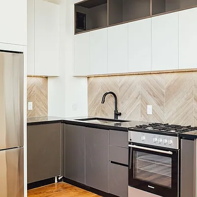 Rented by Nooklyn NYC LLC | media 33