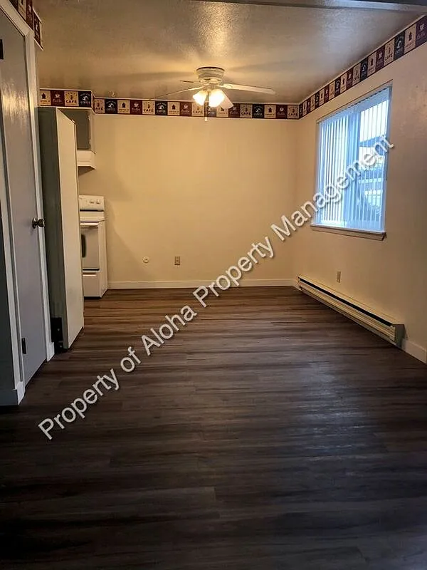 2 bed, 1.0 bath, 816 sqft, $1,251 — Photo 4