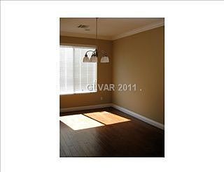 4th image of 1334 Surrey Downs Ln