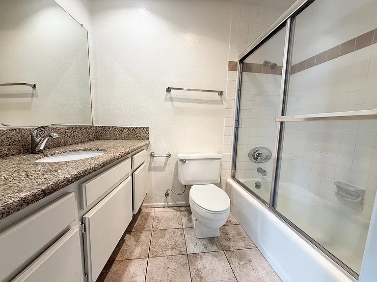 Park Rochester Apartments — Photo 34