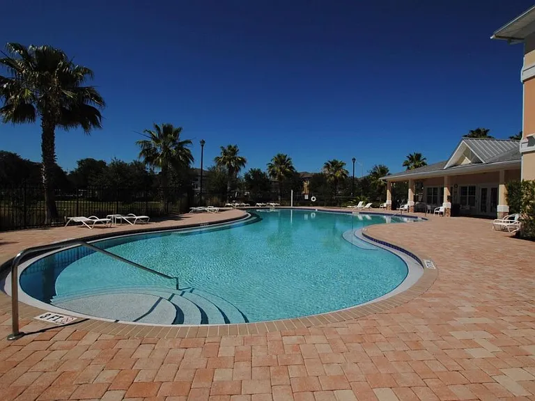 8235 Lobster Bay Ct — Photo 14
