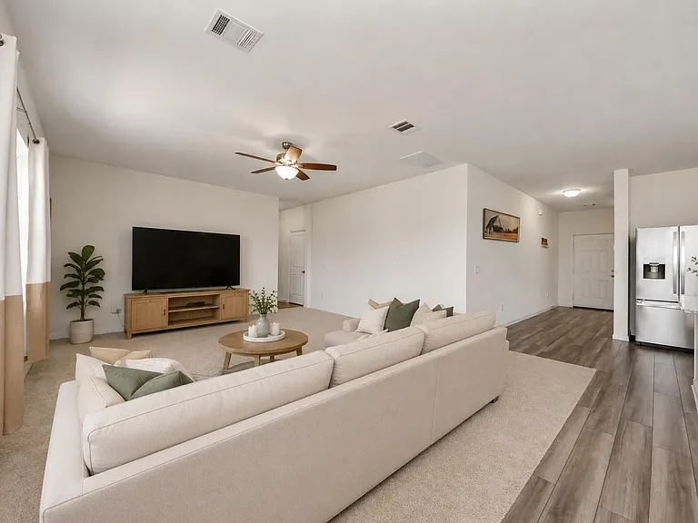 1021 Pin Cherry Ln — Photo 11