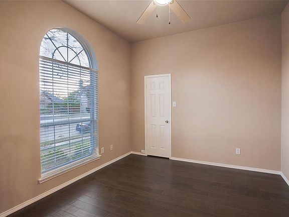 3rd image of 6621 Stewart Blvd