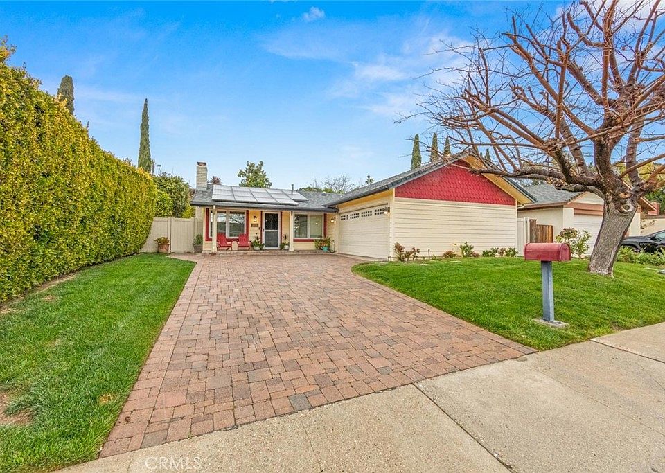 1st image of 1825 Sandal Wood Pl