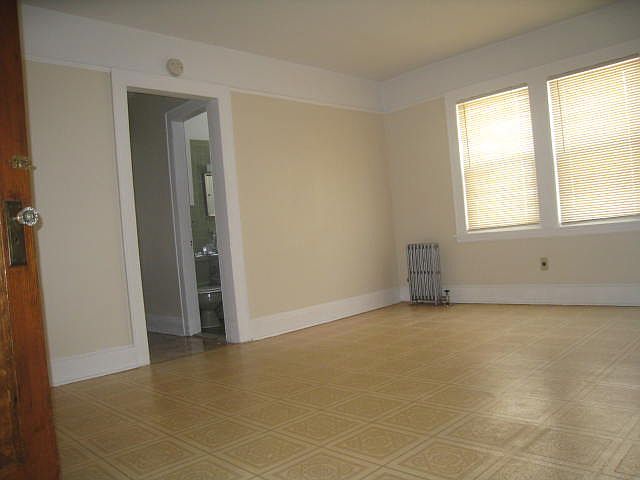 1st image of 21-23 29th Ave #1R