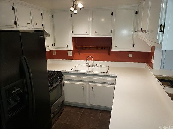 4th image of 3050 S Bristol St Unit 3D