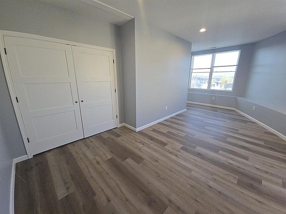 5th image of 74 W Main St #6