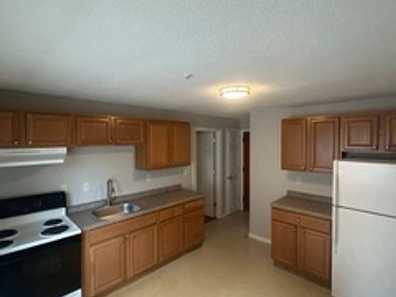 3rd image of 56 Curtis St APT 4