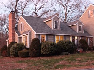 1 Captain Cook Way, Plaistow, NH 03865