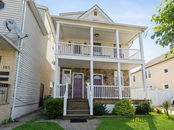 187 Wallington Ave FLOOR 1