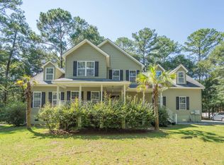 5 E River Dr, Beaufort, SC 29907