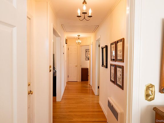 3rd image of 67 E Willow Street
