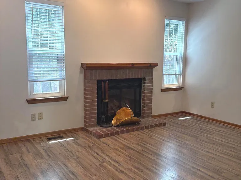 8 Partridge Ct — Photo 16