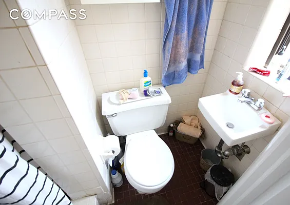 Rented by Compass | media 26