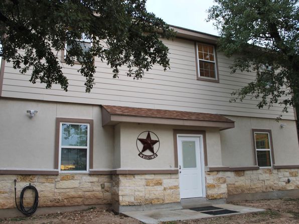 975 N State Highway 95