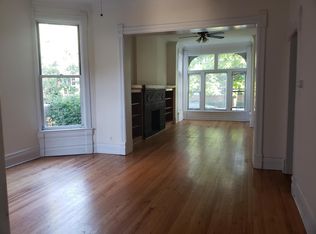 1924 W Crystal St APT 1, Chicago, IL 60622