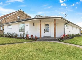 6284 Providence Pl, New Orleans, LA 70126