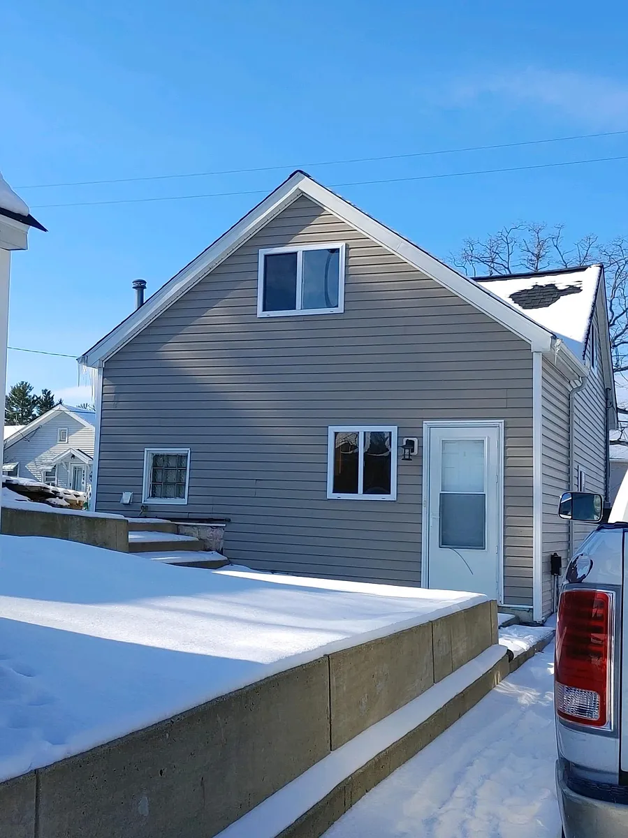 Building Photo - 2948 Russell Ct