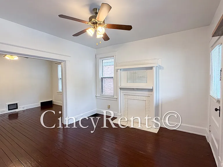 4027 Edwards Rd #4 — Photo 16