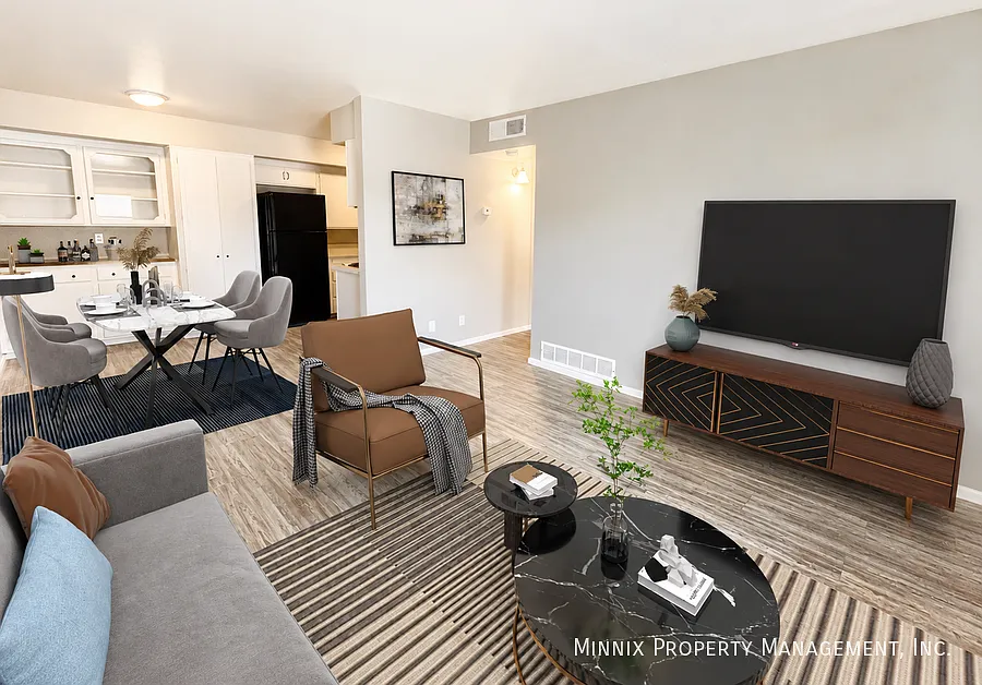 All bills paid | 1 Bed 1 Bath | 2010 Ave S. #16 — Photo 3