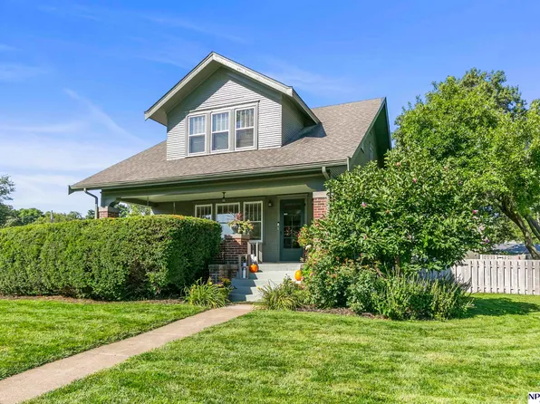1709 N Main St, Fremont, NE 68025