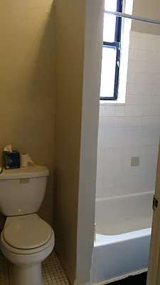 Rented by Signature Property Realty | media 37