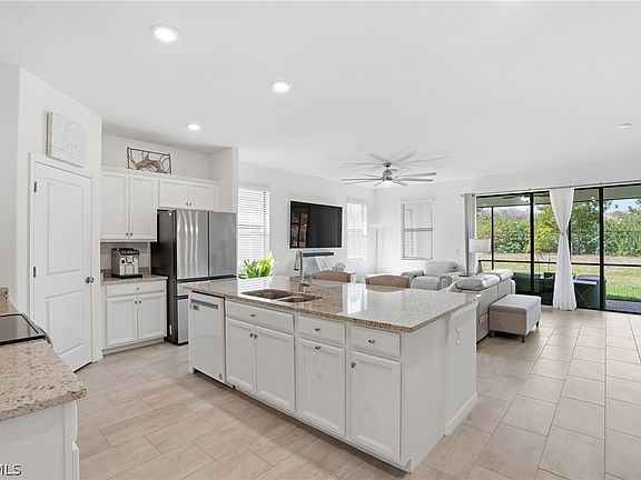 3rd image of 11238 Shady Blossom Dr