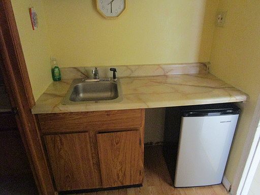 2nd image of 6524 Castor Ave