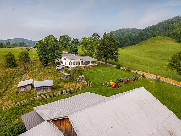 4th image of 546 Stringtown Rd