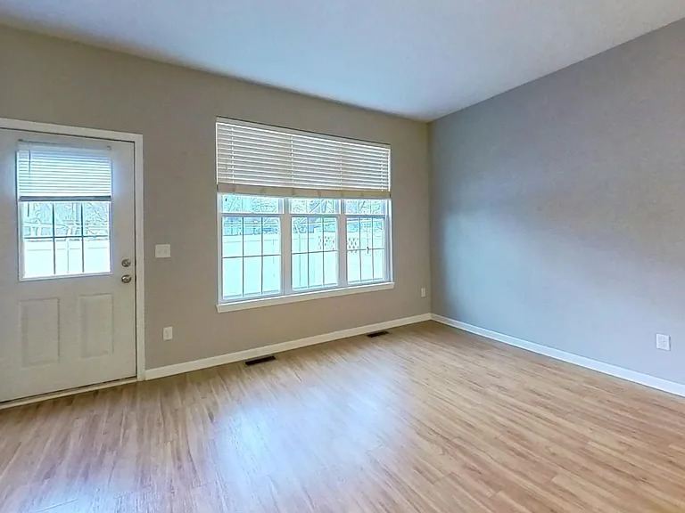 Maple Brooke & Hunt Club Town homes — Photo 33