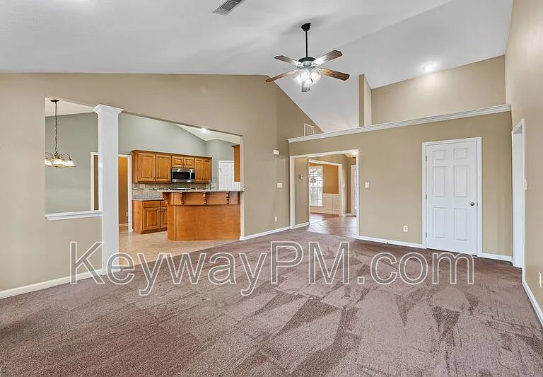 4858 High Meadows Dr — Photo 7