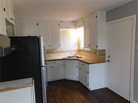 5th image of 501 Frances St
