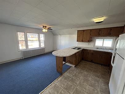 2nd image of 573 Oliver St APT 2