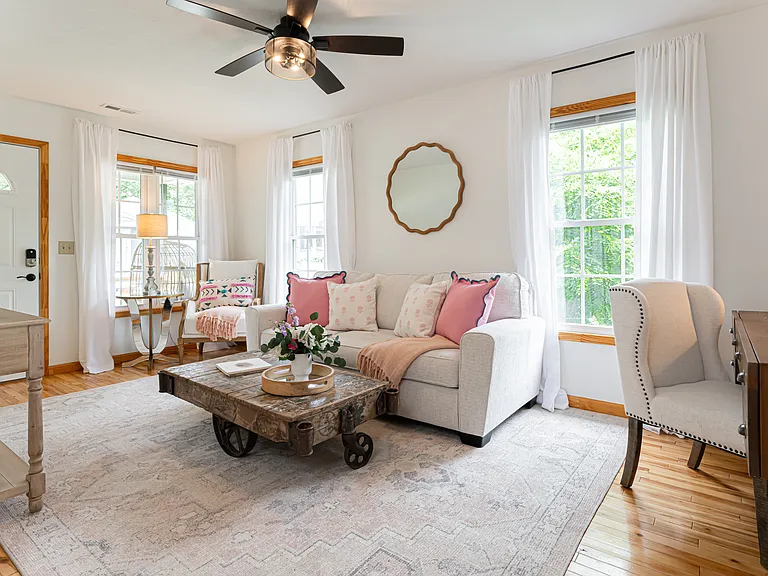 52 Green Oak Rd — Photo 5