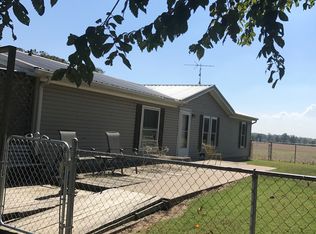 9684 County Road 965 E, Mc Leansboro, IL 62859