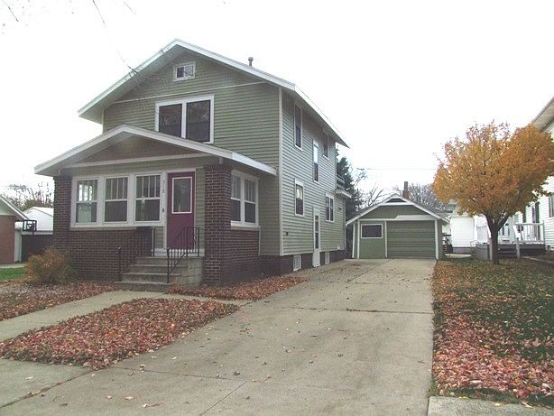 1st image of 318 Michigan St