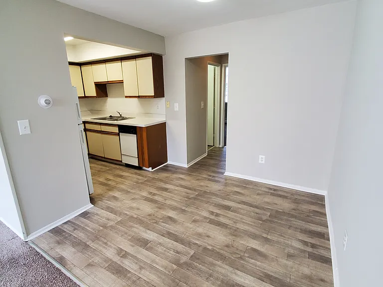 Eton Square Apartments and Townhomes — Photo 87
