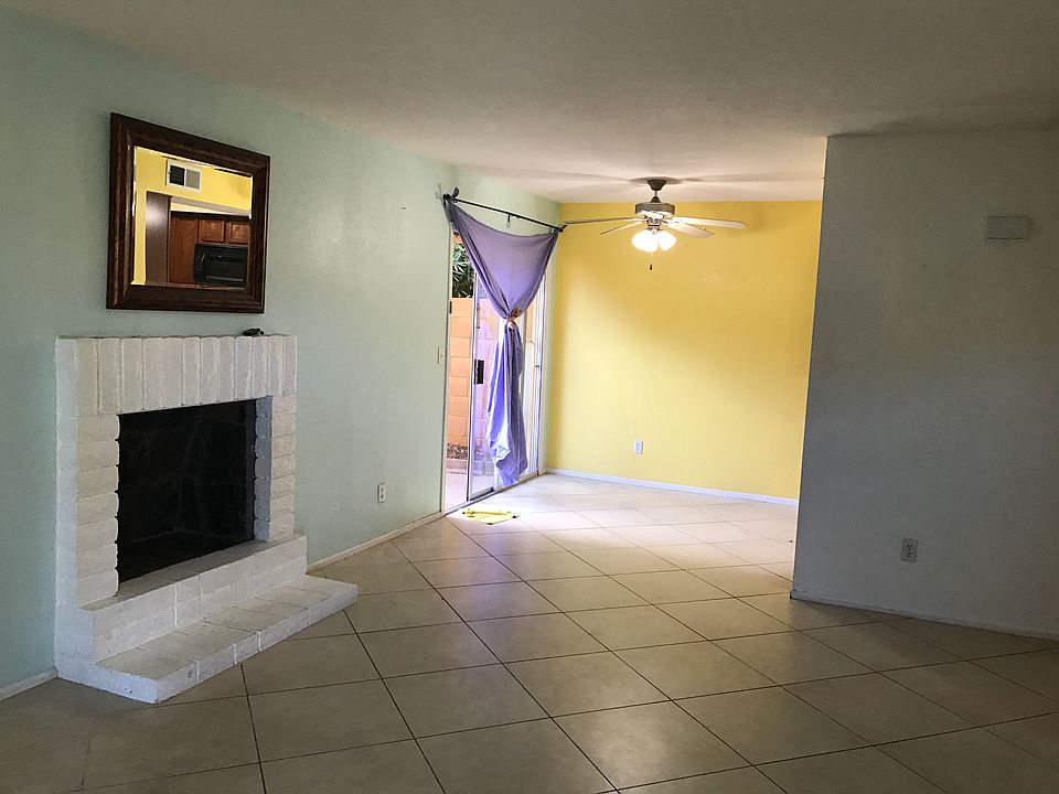 2nd image of 8528 E Belleview St