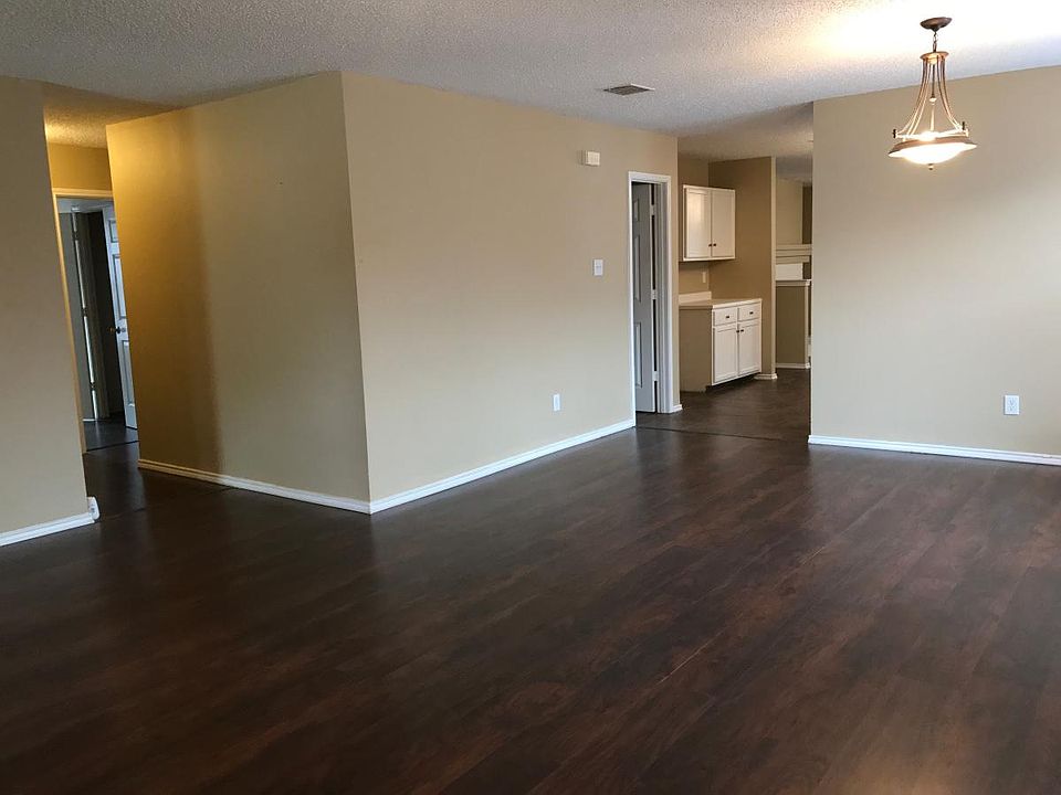 1st image of 4603 Wedgewood Dr