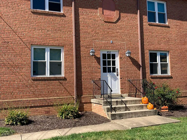 4014 Hallman St S #4 — Photo 9