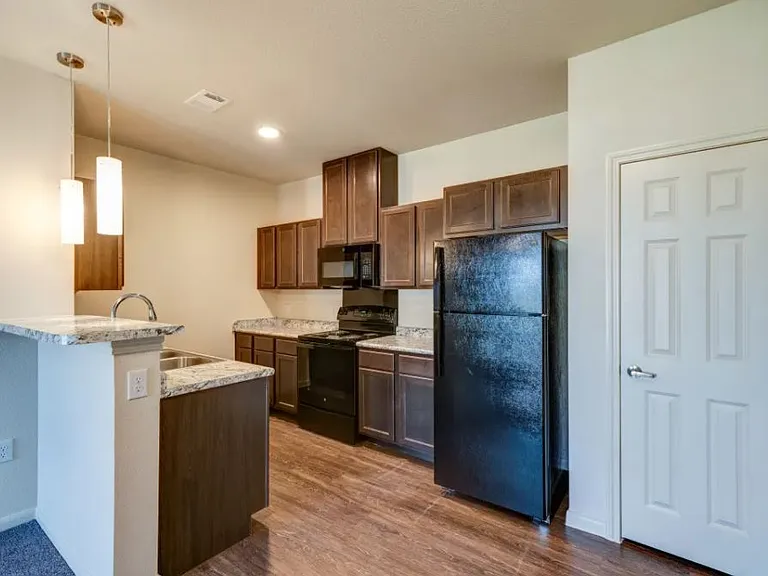 Mesa West — Photo 13