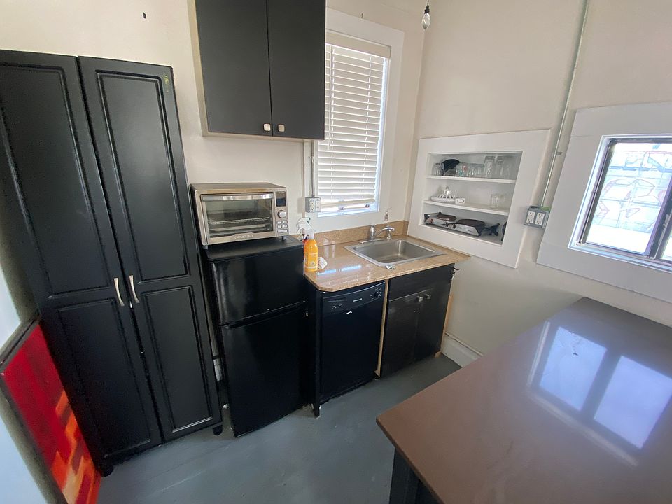 1st image of 94 Duboce Ave #20