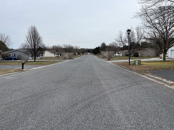 3rd image of 66 Saddlebrook Dr