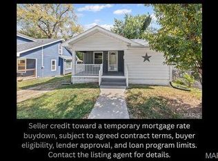 725 Park Dr, Alton, IL 62002