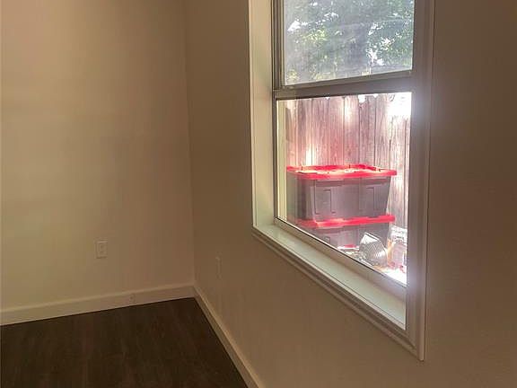 5th image of 308 S 7th St