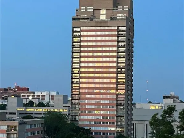 2510 Grand Blvd APT 903, Kansas City, MO 64108