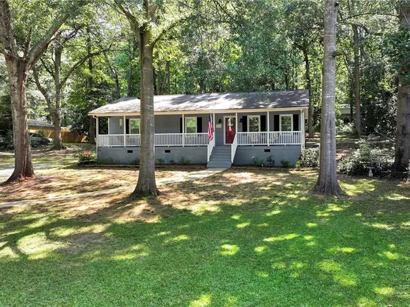 90 Old City Park Rd, Lavonia, GA 30553
