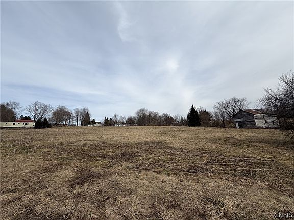 4th image of 108 Hogsback Rd #25